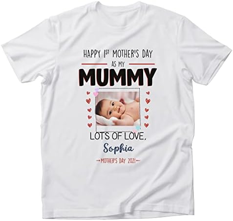 חולצת טריקו בהתאמה אישית לאמא חדשה בפעם הראשונה אמא ​​מתינוקת תינוקת שמחה יום אם ראשון שם מצחיק שם מותאם